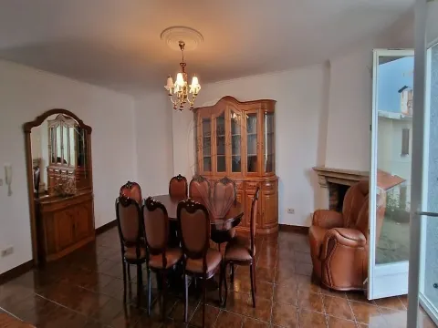 Moradia T3 para arrendamento