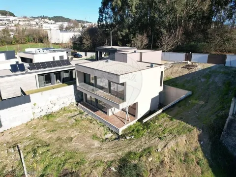 Moradia T3 para venda