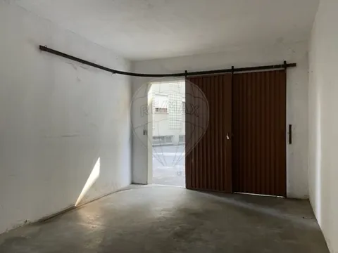 Garagem  para arrendamento