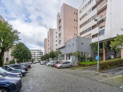 Loja  para arrendamento