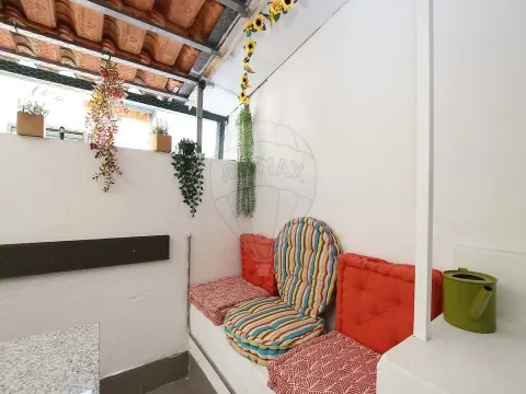 Moradia T4 para venda