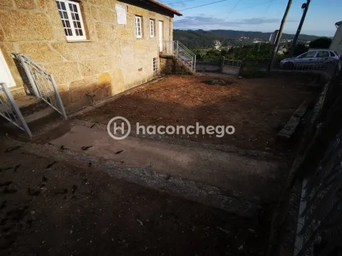 Arrendamento de andar moradia T3 em Cambeses Barcelos