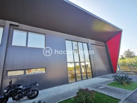 Armazém em Roriz Barcelos para arrendamento