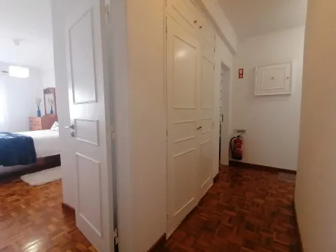 Apartamento T1 a 200 metros da areia