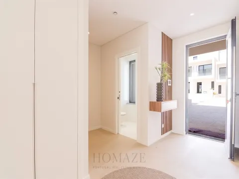 Comfort and deisgn by the beach - House T4+1 Areal Lourinhã