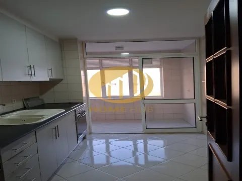 Wohnung 4 Schlafzimmer