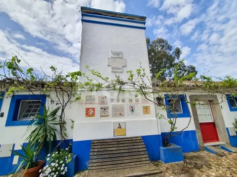 Hôtel >=10 Chambre(s)