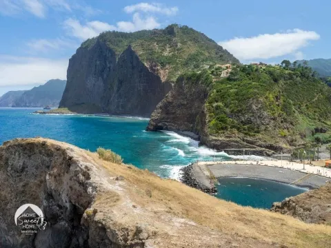 Plot in the Guindaste Viewpoint