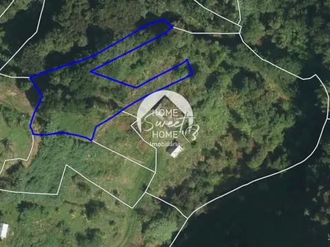 Rustikales Baugrundstück in São Jorge, Santana