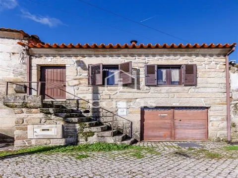 Maison dans village 2 Chambre(s)