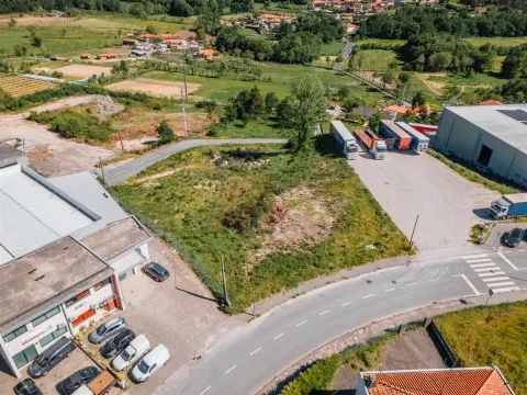 LOTE INDUSTRIAL COM PROJETO APROVADO !