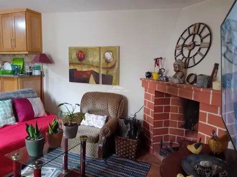 Moradia em Banda T3+3