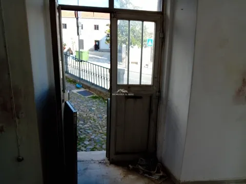 Moradia para Restaurar T3