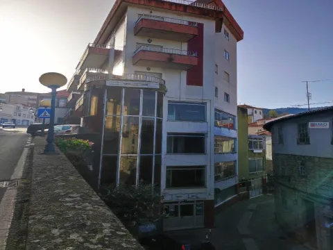 Loja - Centro Comercial da Covilhã