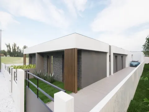 Moradia V4 Térrea c/ Piscina - Qtª das Laranjeiras - Fernão Ferro