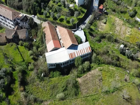 Armazém / Edifício Fabril -  Poldras - Covilhã