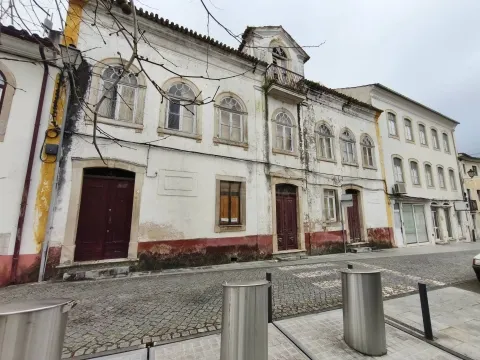 Moradia Senhorial V8 - Centro Histórico da Lousã