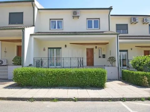 Semi-detached house T3