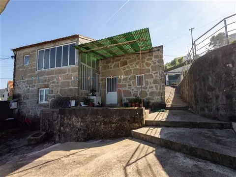 Moradia T2 em Roriz, Santo Tirso