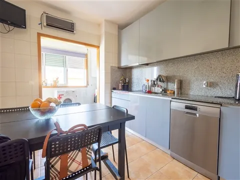 Apartamento T2 em São Salvador do Campo, Santo Tirso