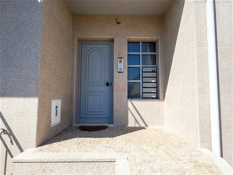 Apartamento T2+1 em Penamaior, Paços de Ferreira