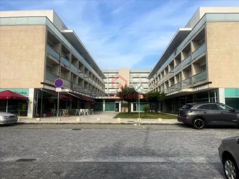 Apartamento T2 em Serzedelo, Guimarães