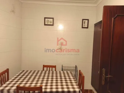 Moradia T3 no Centro de Guimarães