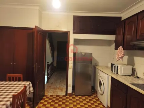 Moradia T3 no Centro de Guimarães