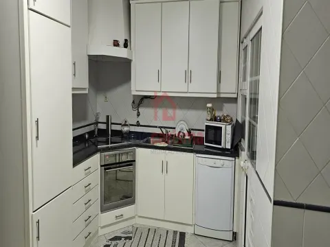 Moradia em Banda T3 de Gaveto em Lagoa, Vila Nova de Famalicão