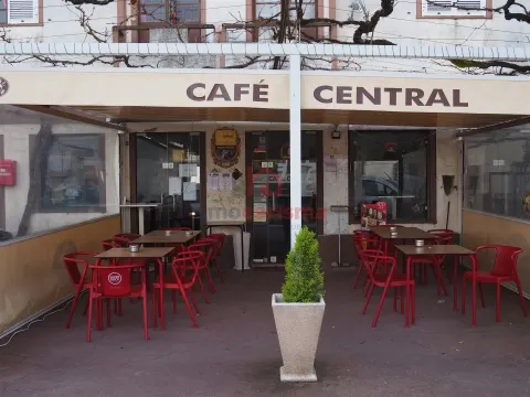 Café "Central" para Trespasse em Roriz, Santo Tirso