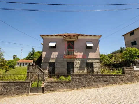 Moradia T2 em Vilarinho, Santo Tirso
