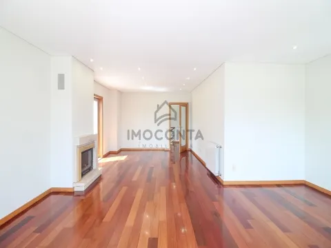 Apartamento T3+1 DUPLEX