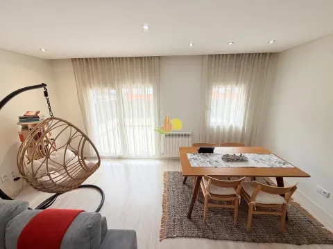 T3 c/ Garagem Dupla - Qta da  Borloteira