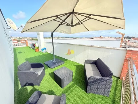 Apartement 4 kamerwoning+1 DUPLEX