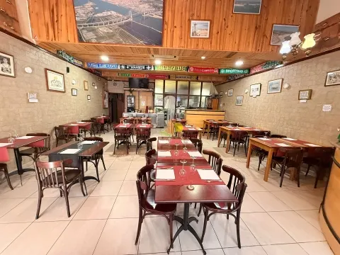 Restaurante a funcionar