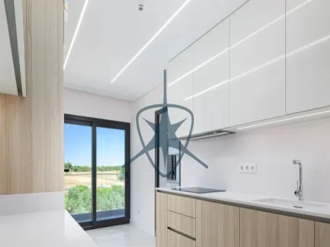 Apartamento T3 de Luxo em  Montijo