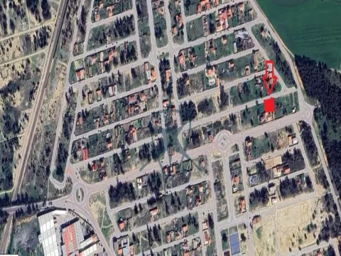 Lote de Terreno Urbano com 630 m2 na Quinta da Marquesa - Palmela