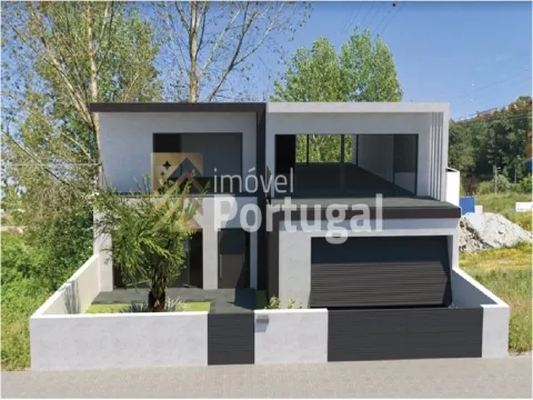 Huis 3 kamerwoning + 1