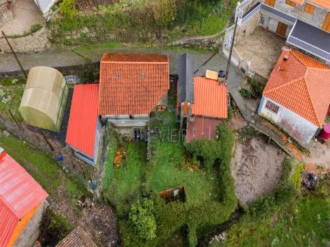 Moradia para Restaurar T2