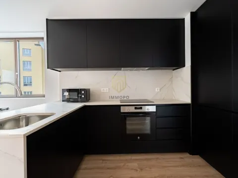 Apartamento T1 com varanda na Asprela, Porto, para arrendar