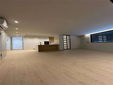 EDIFICIO BISMARK - EXCLUSIVIDADE E CONFORTO NO CORAÇÃO DE GONDOMAR