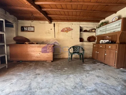 Bedroom House with Patio and Basement – Casalinho, Montes da Senhora, Proença-a-Nova