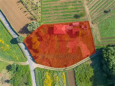 Detached house to restore T2