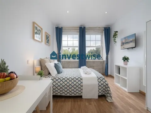 Historic Building In Porto City Center