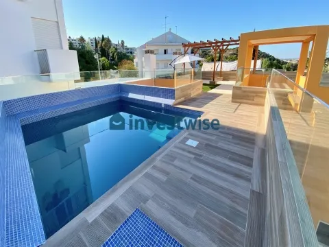 Guesthouse De Charme Com Piscina No Rooftop No Centro