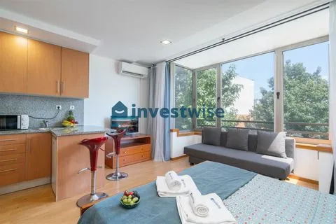 Contemporary Building In Porto City Center With 9 Apartments With Airbnb Licence