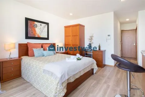 Contemporary Building In Porto City Center With 9 Apartments With Airbnb Licence