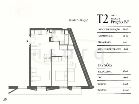 Apartamento T2 com varanda e lugar de garagem em edifício com jardim.
