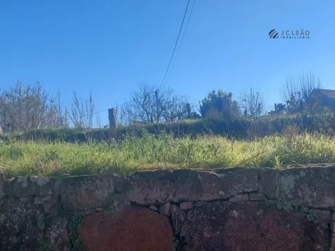 Terreno Rústico c/ 528m2 localizado em Abragão, Penafiel