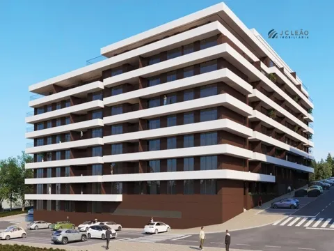 Apartamento T3 em fase de construcao no parque da cidade de Paredes